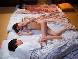 Dù đã có em ghệ nhưng làm sao có thể vượt qua cám dỗ của cấp trên nữ như thế này