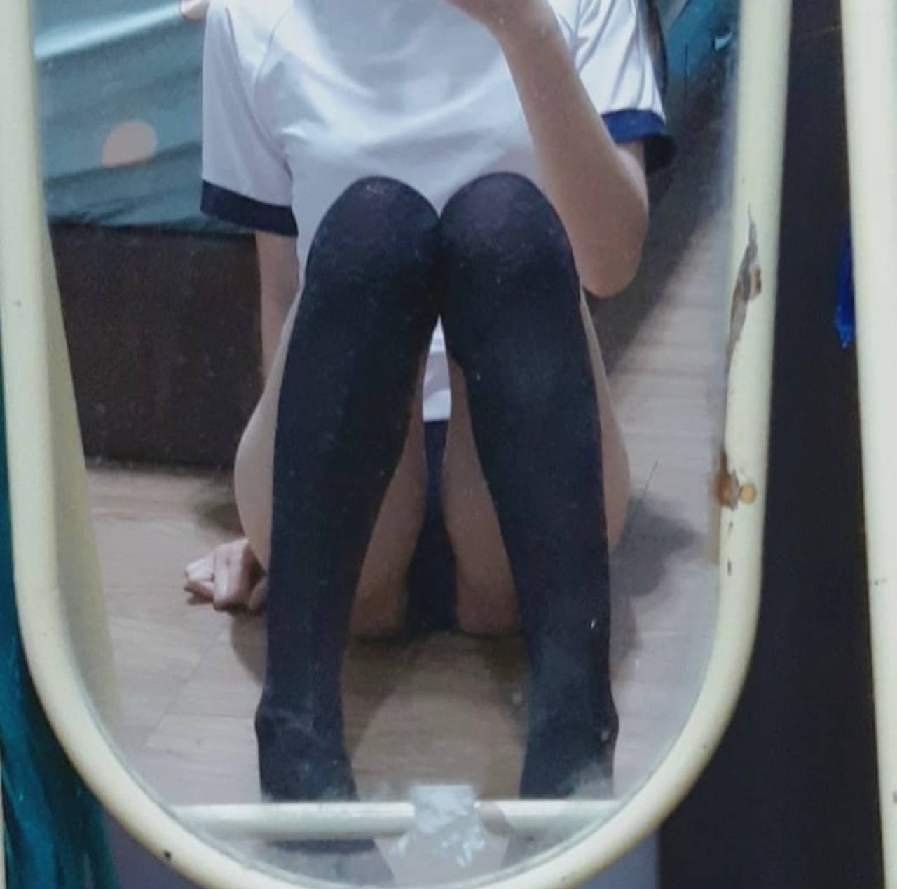 Vixen - Người mẫu tuổi teen thích phô bày bị bố địt khắp nơi