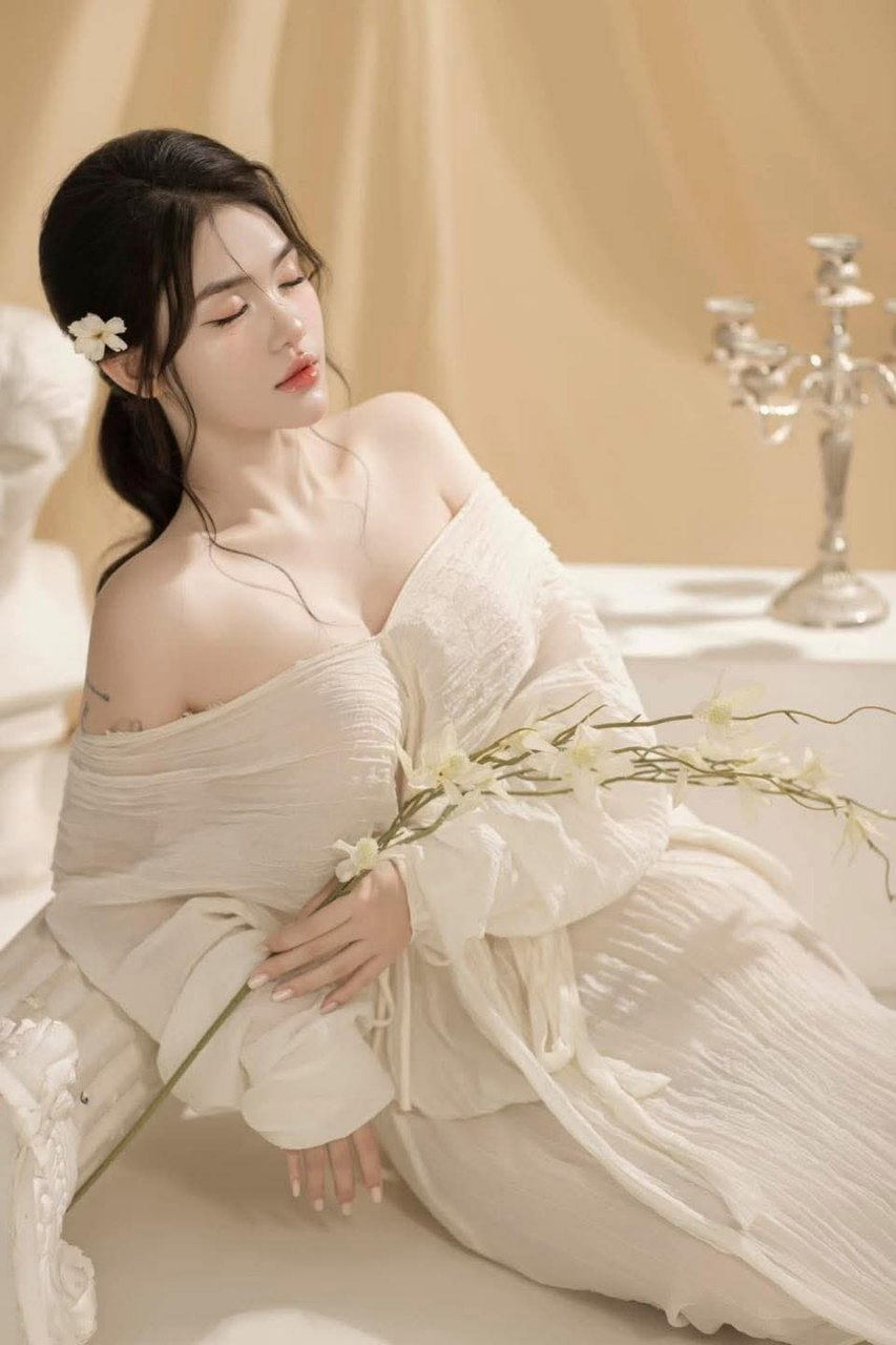 PRED-422 Boss NTR [Nữ diễn viên độc quyền Sugaru! 】～Câu chuyện về người vợ yêu của ông chủ đem lòng yêu bánh kem~ 楪カレン（ブルーレイディスク）